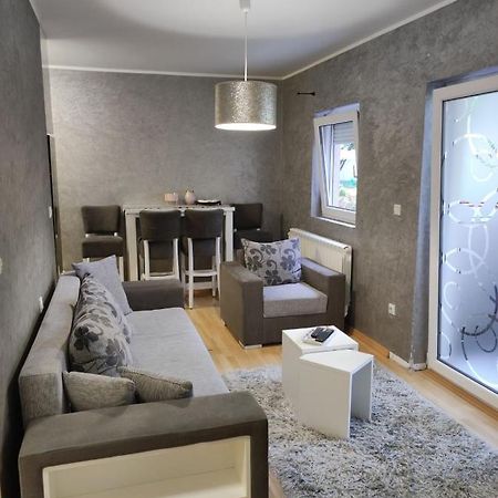 Apartman Venera Hill Apartment Kijevo Екстериор снимка